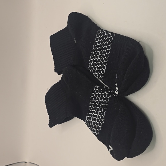 New Bombas Womens Rib Quater Adults socks Size M- 2 pair - Picture 1 of 2